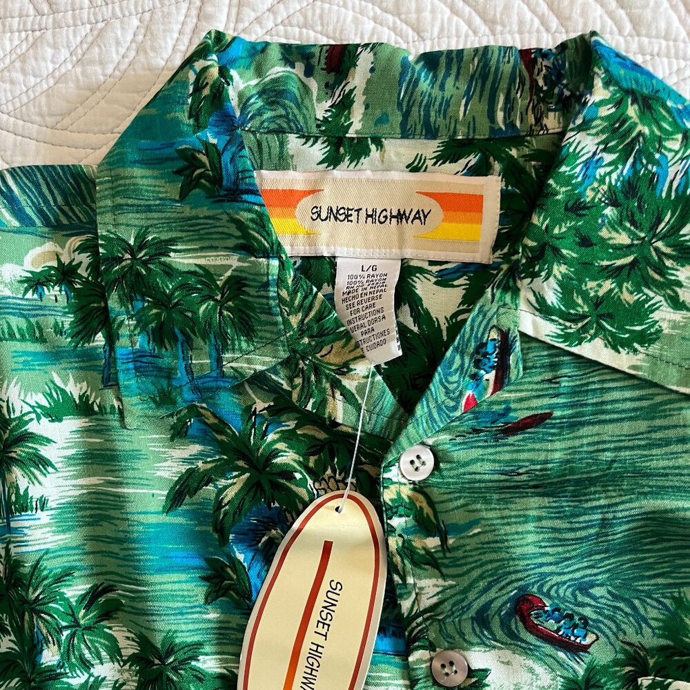 NWT SUNSET HIGHWAY SIZE LARGE SHORT SLEEVE HAWAIIAN SHIRT